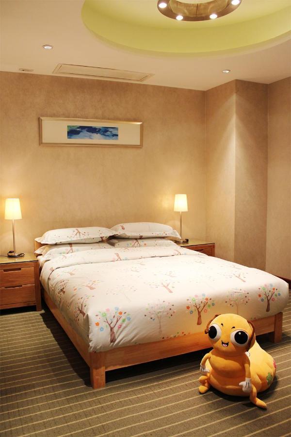 Kunming Haitian Hotel Εξωτερικό φωτογραφία